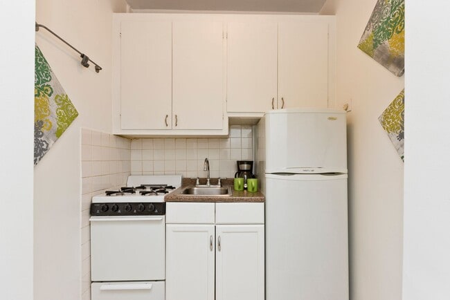 Photo - Ravenswood Vista Apartments