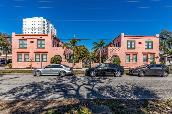 Spanish Oaks Apartments - Spanish Oaks Apartments