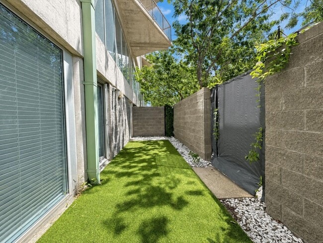 Photo - Modern Condo in The Cedars, Dallas with Private Patio | Available for Lease! Unit 103