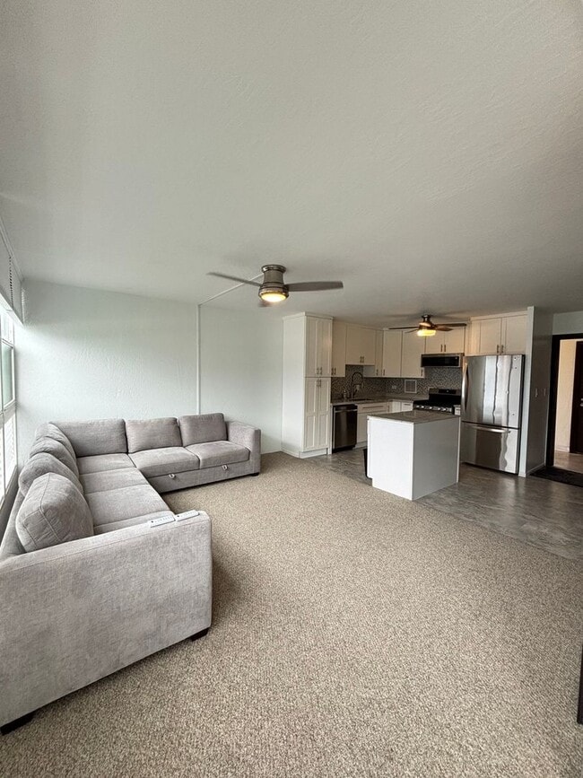 Photo - Executive Ocean Views, Fresh Interior Unit 319 - Puuone #319