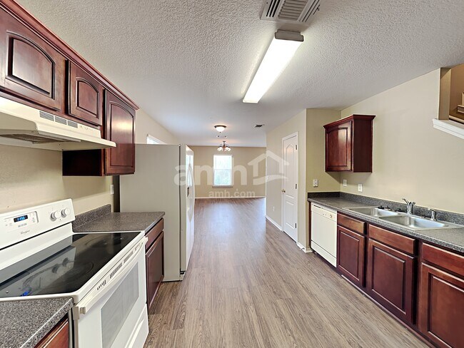 Photo - 9211 Mission Run