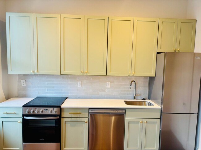 Photo - Urban Studio Unit 828-3A