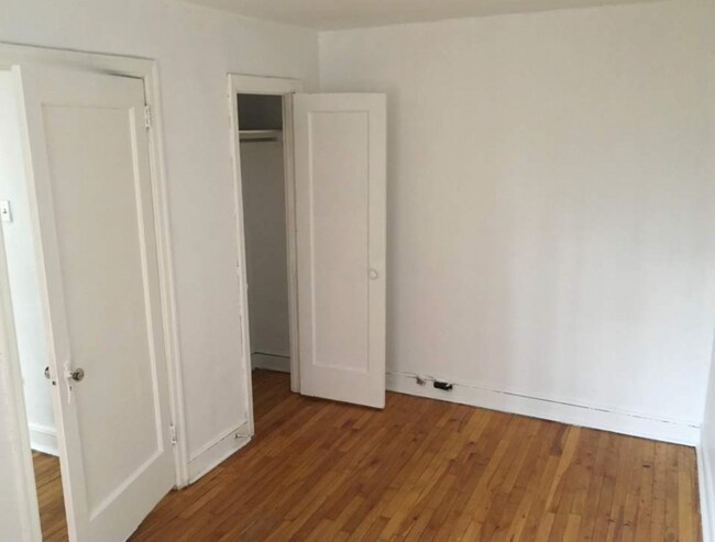 Photo - 65 Sweetland Ave Unité 2