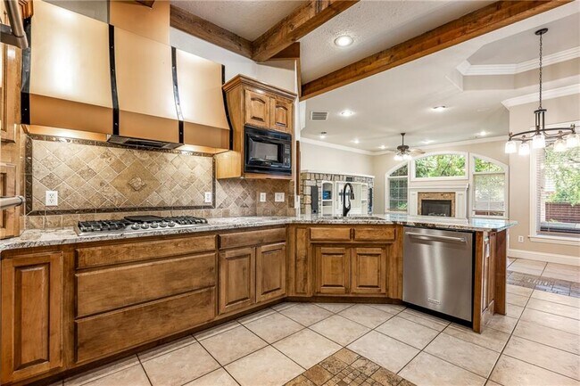 Photo - 5503 S 44th St Casa