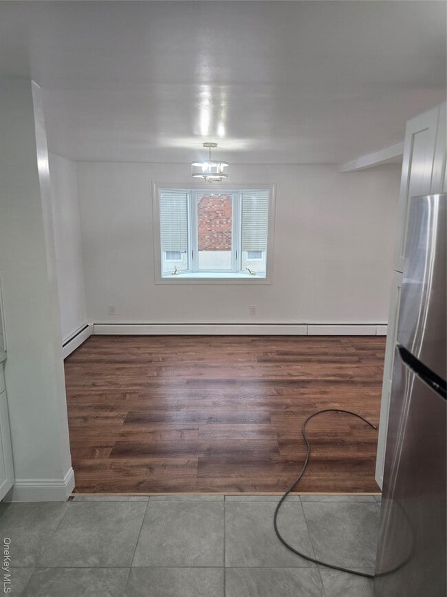 Photo - 21 Carriage Dr