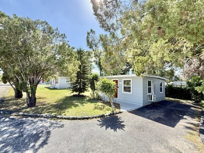 Photo - 4091 58th Ave N