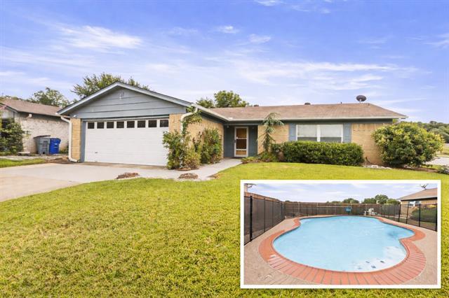 Building Photo - 615 Bocowood Ct
