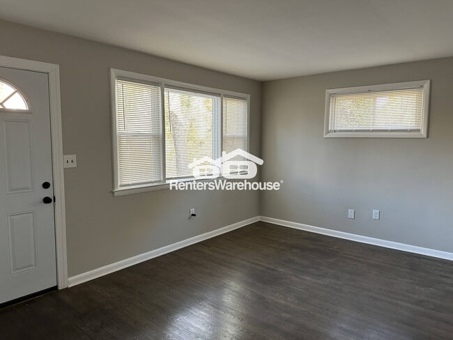 Photo - 1023 Cedarcroft Rd