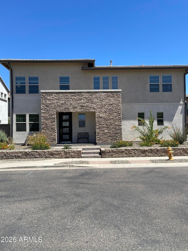 Building Photo - 2382 W Gloria Ln