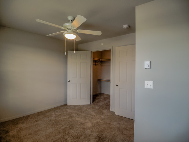 Sunset View Apartment Homes - Beaverton, OR | ForRent.com