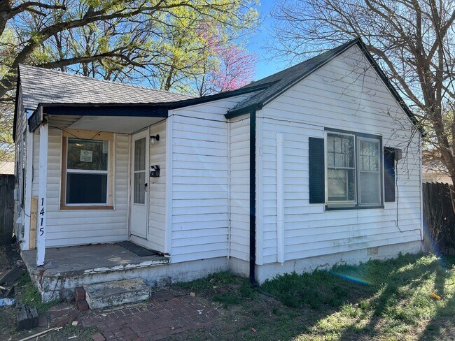 Photo - 1415 W Irving St House
