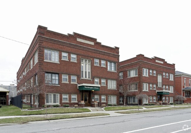 Worthington Manor Apartments - Worthington Manor Apartments