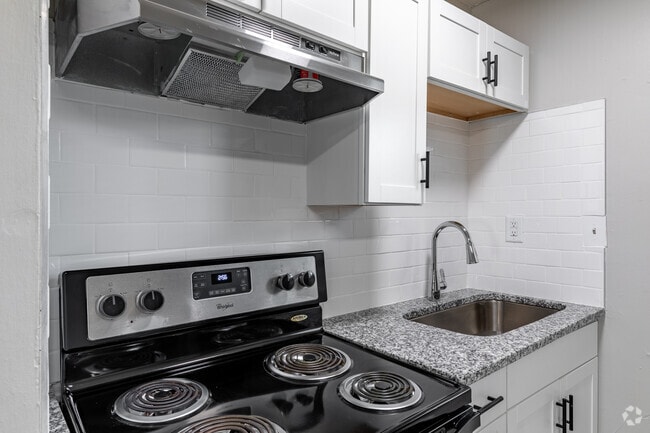 1BR, 1BA - 658SF (Upgraded) - Polaris at Auburn