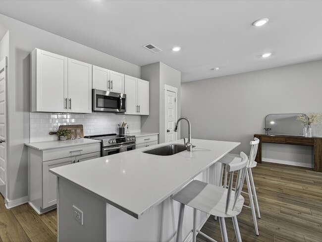 Photo - 2166 Nectar Ln