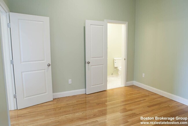 Photo - 409 Dudley St Unidad 1