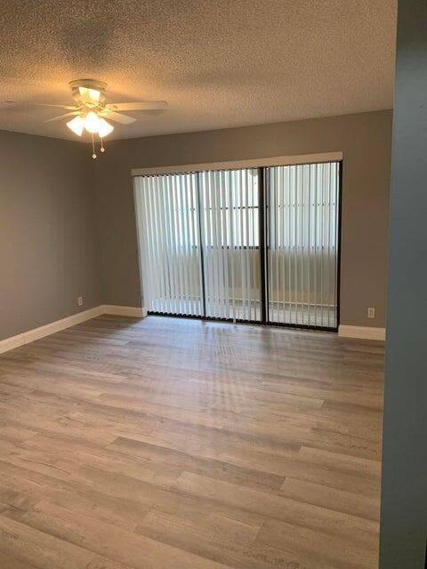 Photo - 618 Sea Pine Way Unidad C1