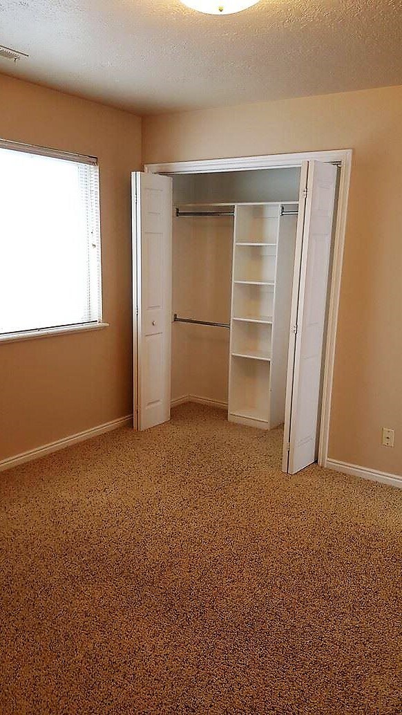 Photo - BRENTWOOD CONDO 2 Bed 1 Bath Unit 503