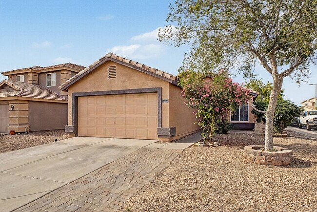 Photo - 21990 W Solano Dr