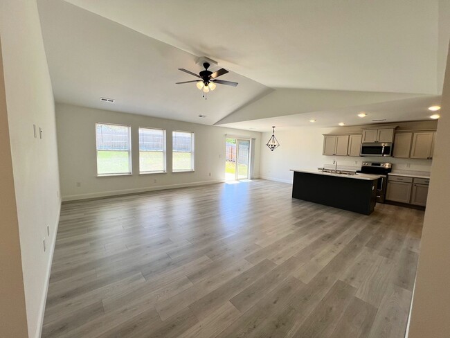 Photo - 163 Zeigenbein Rd