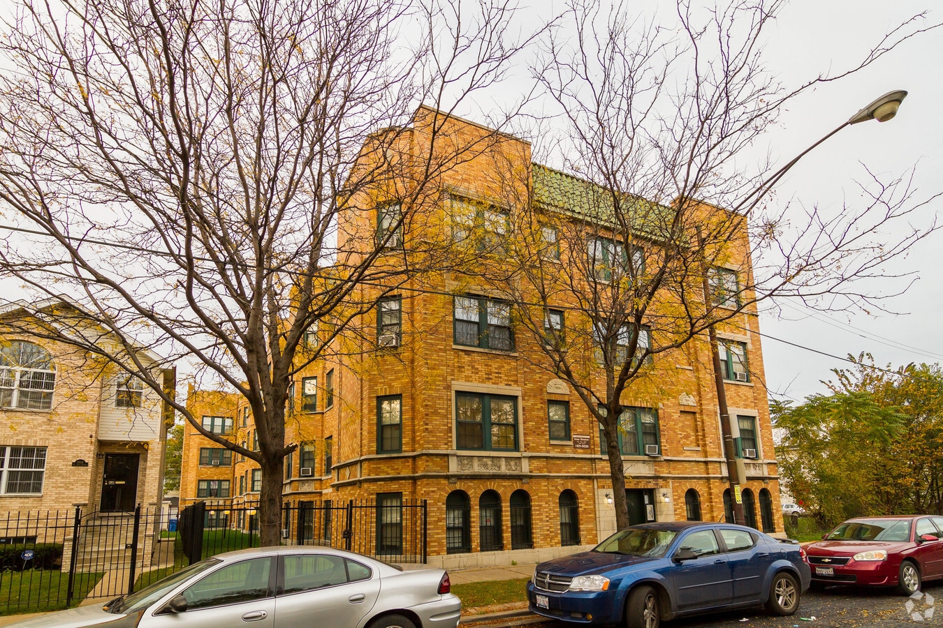 5808 W Lake Street - 5808 W Lake St Apartments