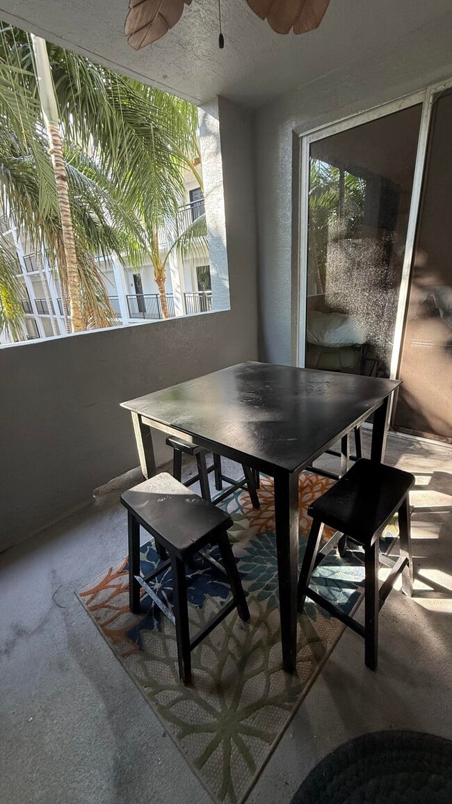 Building Photo - 1690 Renaissance Commons Blvd Unit 1427