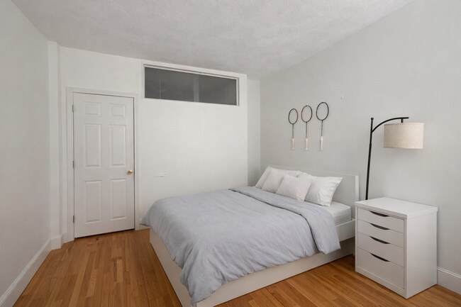 Photo - 210 Chestnut Hill Ave Unit 6