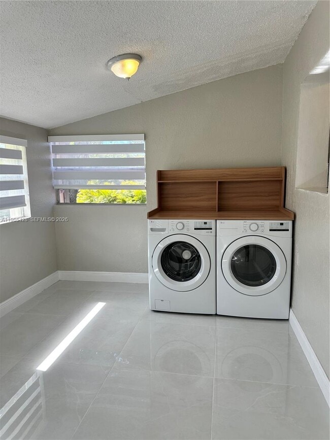 Photo - 9450 SW 181st Terrace