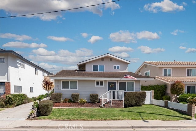 Building Photo - 2703 Curtis Ave Unit 3