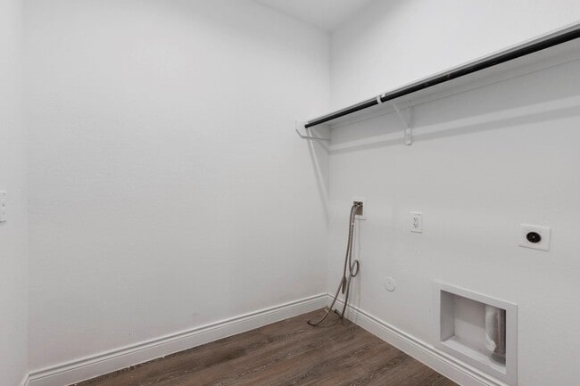 Building Photo - 1144 Purple Orchid St
