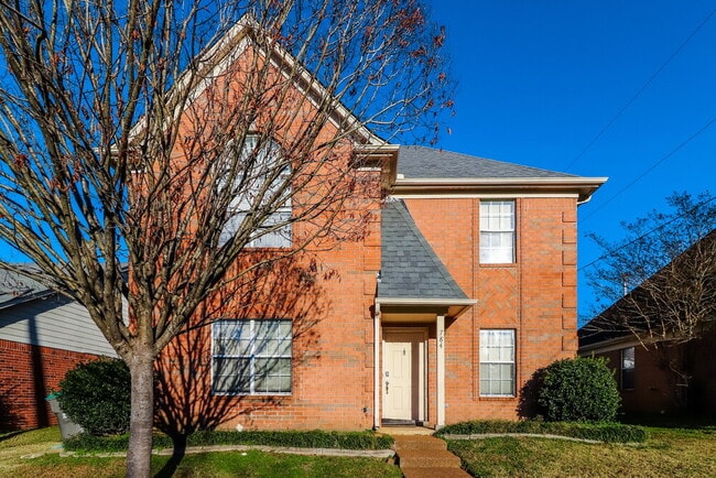 Building Photo - 784 Breeze Way