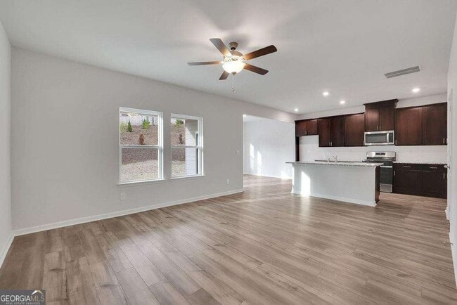 Photo - 291 Wells Cir