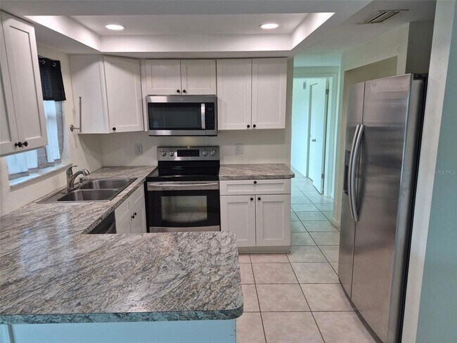 13636 Veronica Dr
