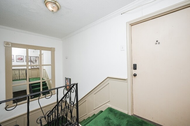 Photo - 5230 Arboles Dr Unit 4