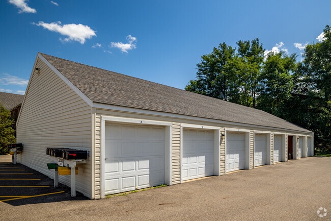 Photo - 3192 Dotwood St NW