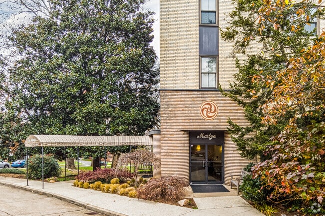 3901 catedral Ave NW - Marlyn