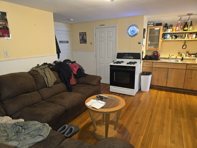 Photo - 23 Eddy St Unit 3rd fl.