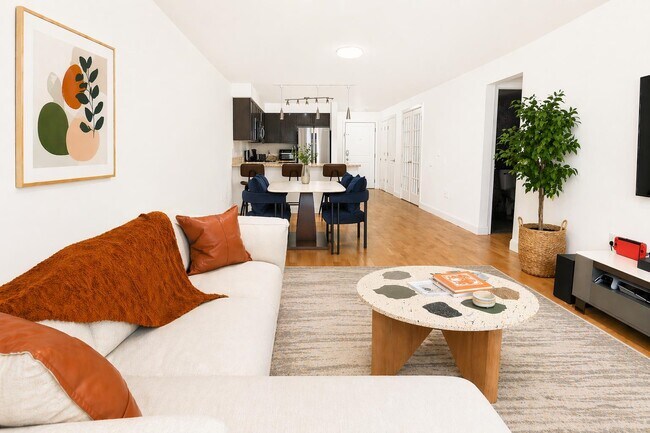 Photo - 5711 Jefferson St Unit 209