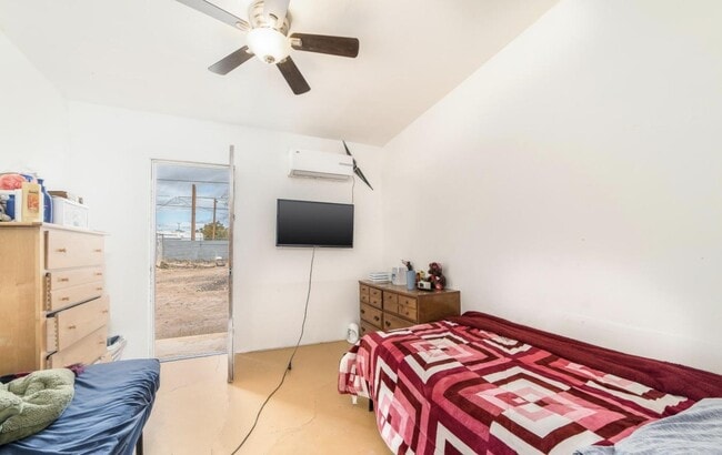 Photo - 415 E 23rd St Unit 1