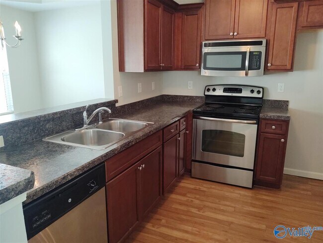 Photo - 208 Falling Water Ln SW