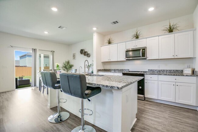 Photo - 19620 Cloudy Bay Dr