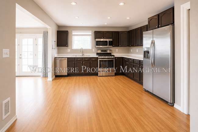 Photo - 601 Hull Ave