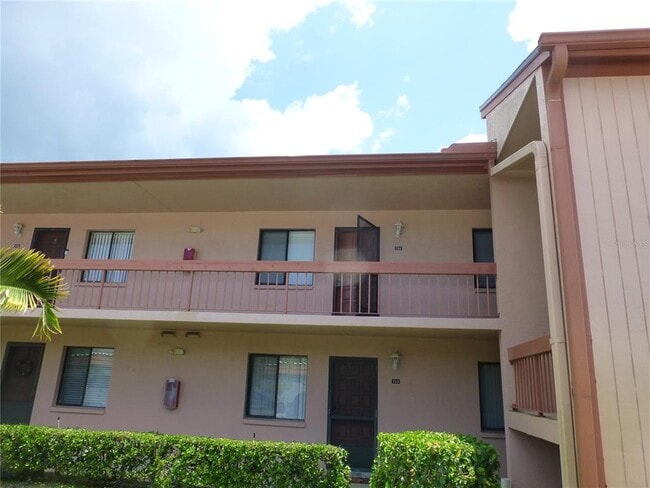 Photo - 114 Lakeside Dr Unidad 14