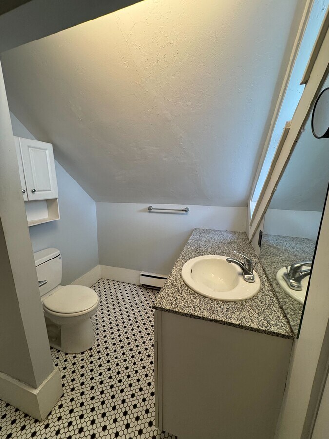 Photo - 51 Pleasant St