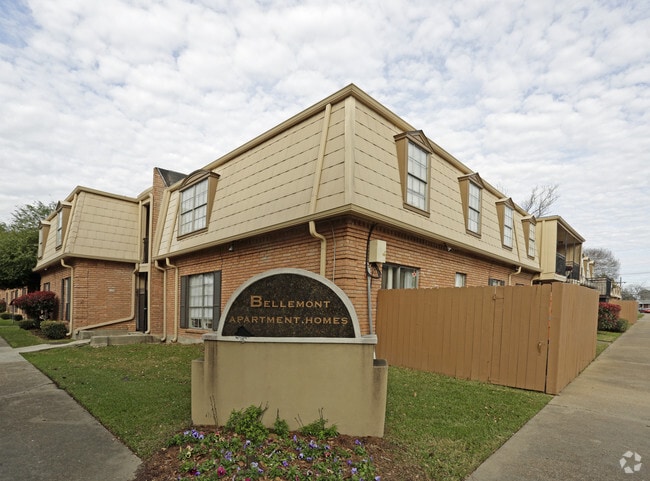 Riverside Apartments of Metairie - Riverside Apartments of Metairie
