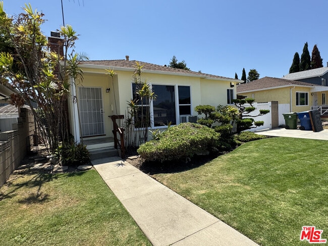 Photo - 12856 Walsh Ave Casa