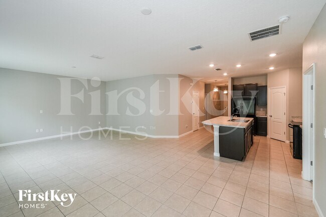 Photo - 5592 Kellar Cir