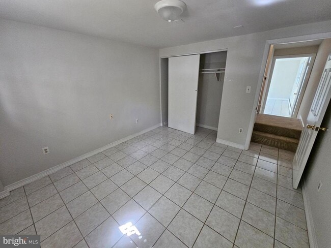 Photo - 14236 Caroline St