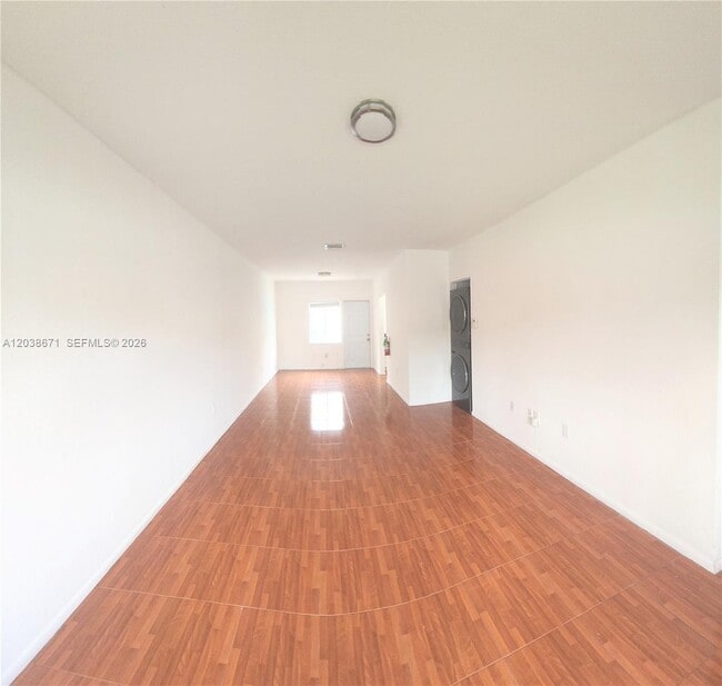 Photo - 481 NW 84th Ln