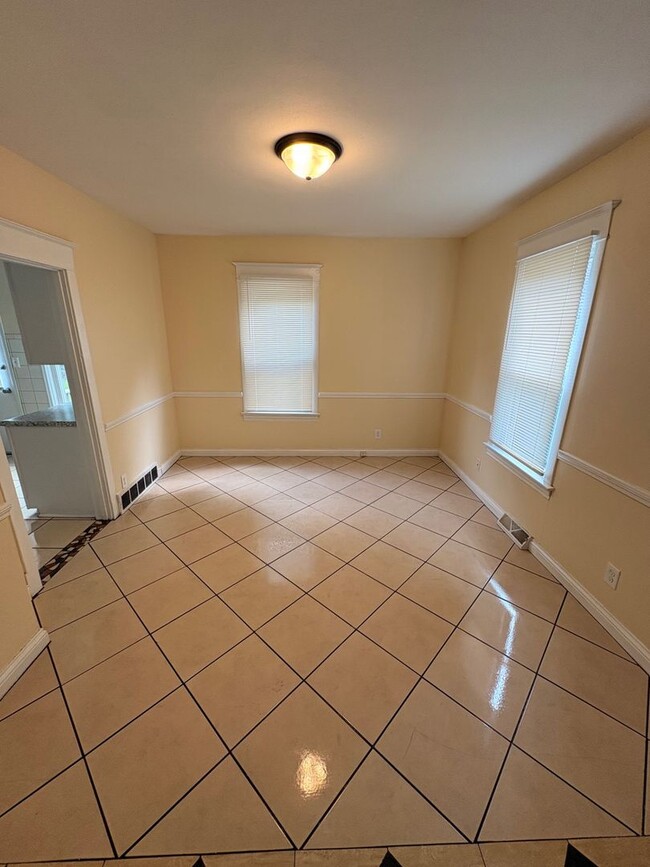 Photo - 1307 Jackson St