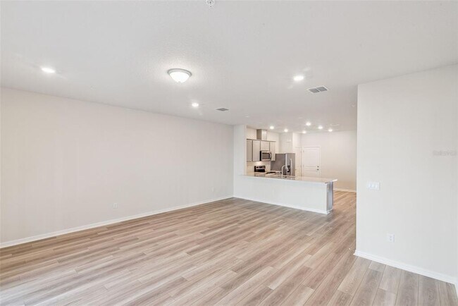 Photo - 115 Ivy Edge Ln